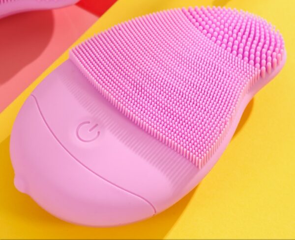 Electric Vibration Face Cleansing Brush Device